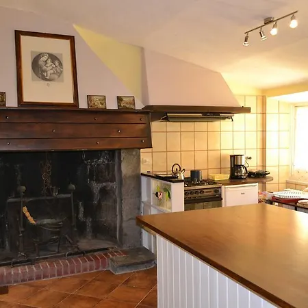 Corte Palazzo Picedi Benettini 3* Sarzana