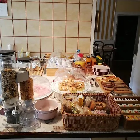 Bed & Breakfast Corte Palazzo Picedi Benettini 3*