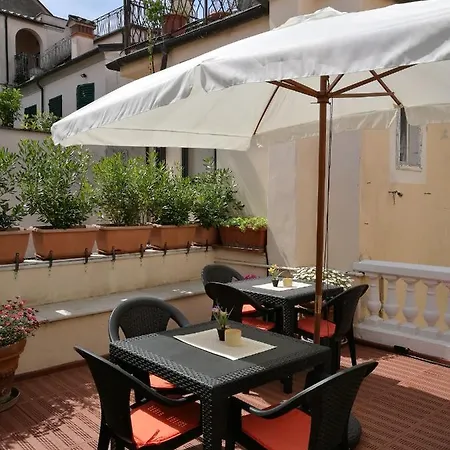 Corte Palazzo Picedi Benettini Bed & Breakfast 3*