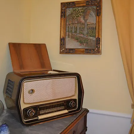 Corte Palazzo Picedi Benettini 3*